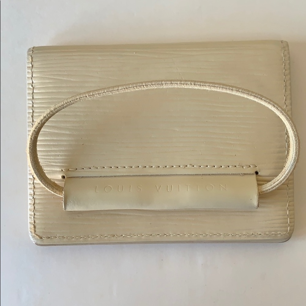 Louis Vuitton Epi elastique bifold  🌼